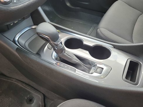 Used 2024 Chevrolet Malibu LT image 17