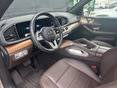 Used 2021 Mercedes-Benz GLE 350 4MATIC image 3