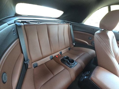 Used 2016 BMW M235i Convertible image 11