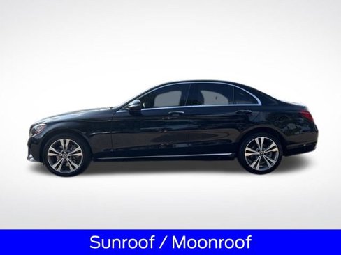 Used 2021 Mercedes-Benz C 300 4MATIC Sedan image 4