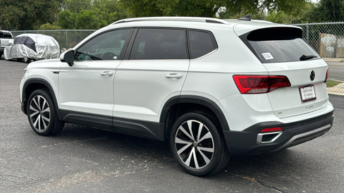 Used 2022 Volkswagen Taos SE image 6