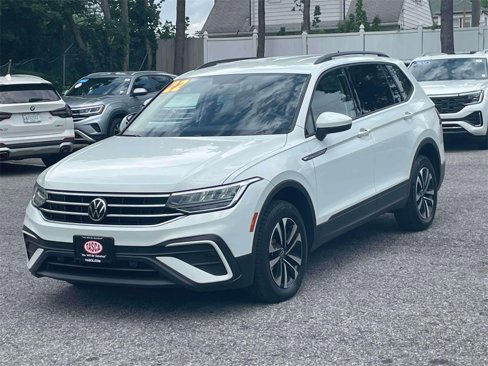 Certified 2022 Volkswagen Tiguan S image 4