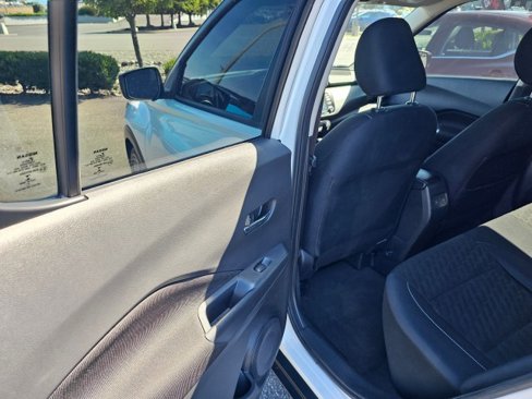 Used 2022 Nissan Kicks SV image 21