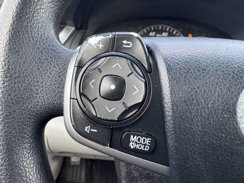 Used 2012 Toyota Camry LE image 40