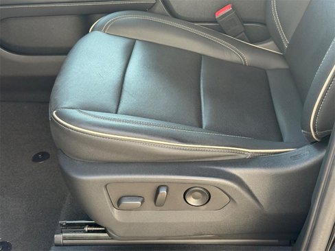 Used 2022 Chevrolet Tahoe Premier image 22