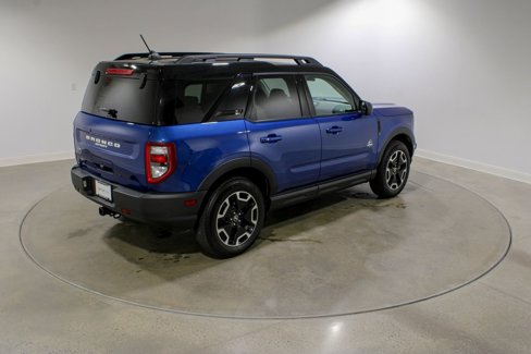 Used 2024 Ford Bronco Sport Outer Banks w/ Tech Package image 6