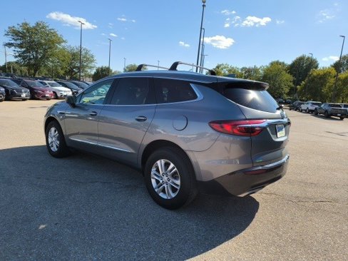 Used 2019 Buick Enclave Essence image 3