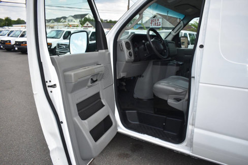 Used 2012 Ford E-150 and Econoline 150 w/ PWR Group image 10
