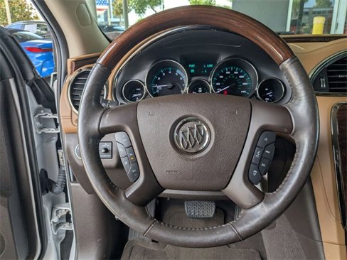 Used 2017 Buick Enclave Leather image 10