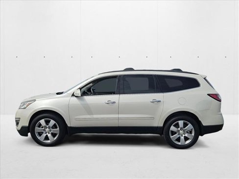 Used 2015 Chevrolet Traverse LTZ image 9