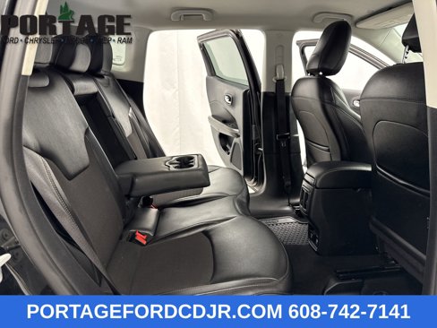 Used 2021 Jeep Compass Latitude w/ Convenience Group image 29