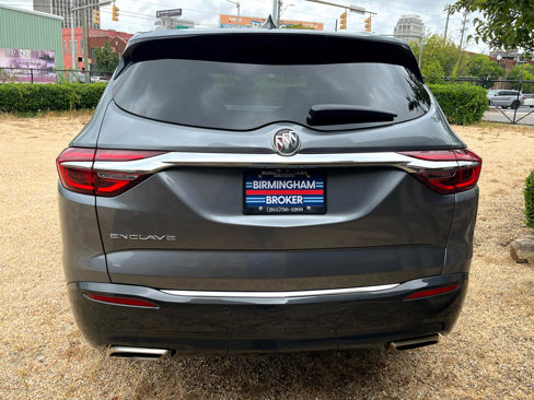 Used 2020 Buick Enclave Essence image 7