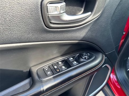 Used 2018 Jeep Compass Latitude image 18