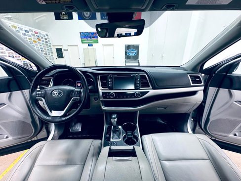 Used 2018 Toyota Highlander XLE w/ Protection Package #3 image 33