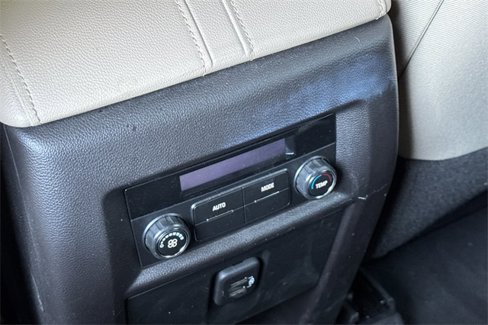Used 2022 Chevrolet Traverse LS w/ Midnight/Sport Edition image 40
