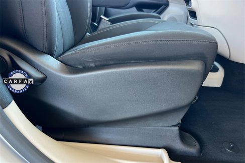 Used 2023 Chrysler Voyager LX image 26
