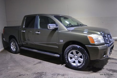 Used 2004 Nissan Titan LE image 1