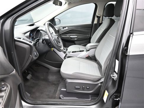 Used 2015 Ford Escape SE image 24