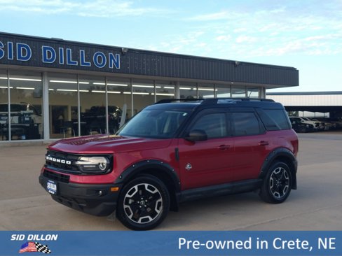 Used 2021 Ford Bronco Sport Outer Banks w/ Outer Banks Package (96D) image 1