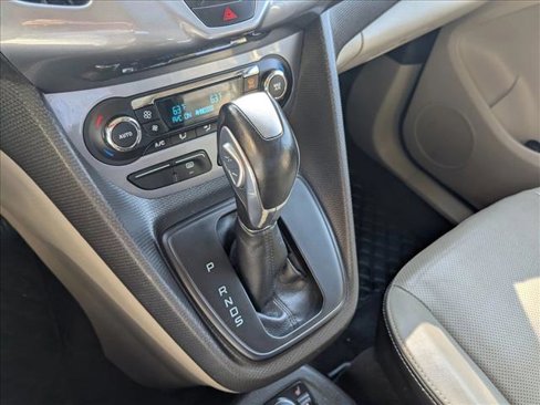 Used 2016 Ford Transit Connect Titanium image 14