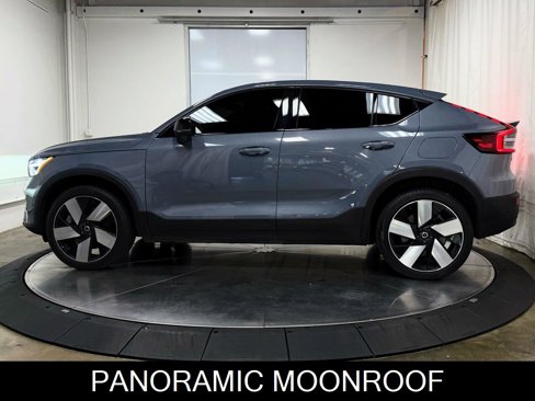 Used 2023 Volvo C40 P8 Recharge Plus w/ Climate Package image 5