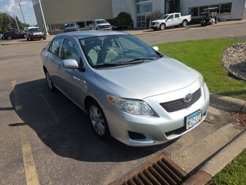 Used 2009 Toyota Corolla LE image 2