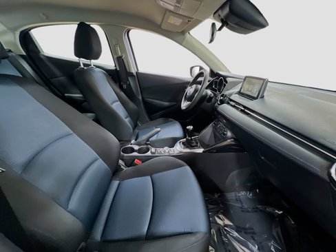 Used 2017 Toyota Yaris iA image 25