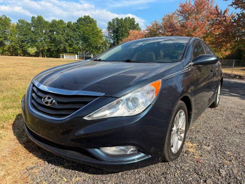 Used 2013 Hyundai Sonata GLS w/ Popular Equipment Pkg image 1