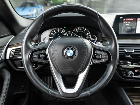 Used 2019 BMW 530i w/ Convenience Package image 13