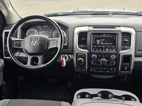 Used 2018 RAM 1500 Big Horn image 2