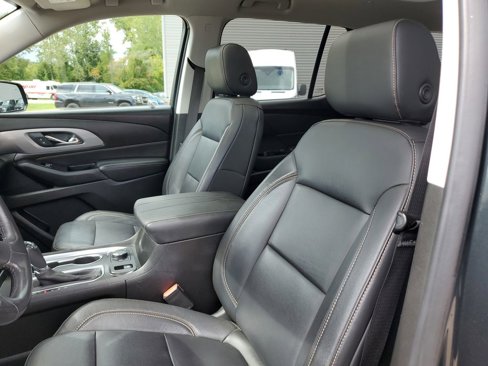 Used 2019 Chevrolet Traverse LT w/ LT Premium Package image 18