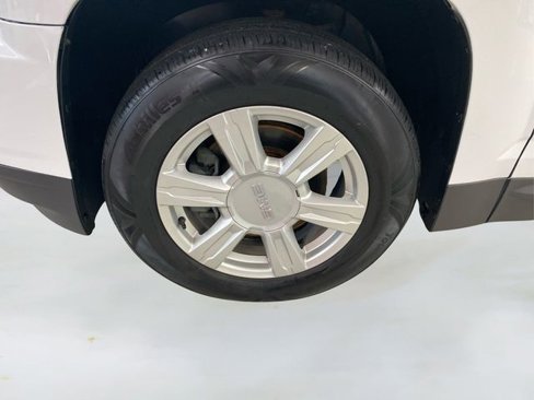 Used 2016 GMC Terrain SLE image 19