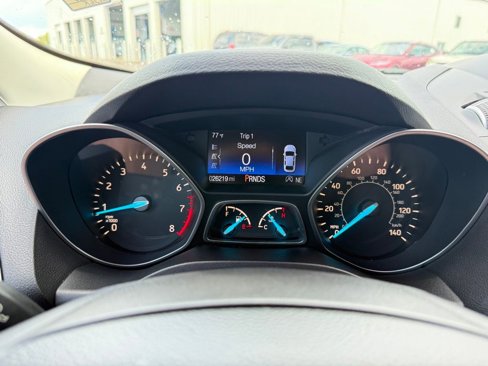 Used 2017 Ford Escape Titanium image 23