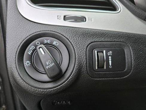 Used 2016 Dodge Journey SXT w/ Blacktop Package image 20