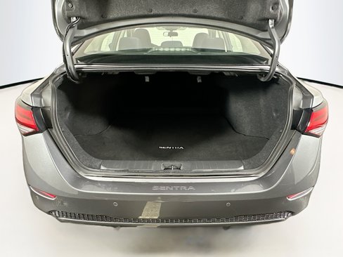 Used 2022 Nissan Sentra SV w/ Trunk Package image 26