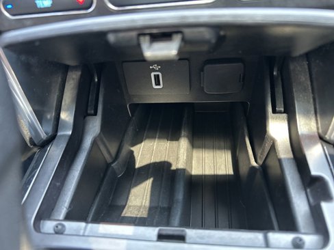 Certified 2018 Ford Explorer Sport image 37