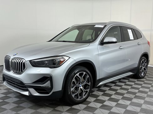 Used 2020 BMW X1 xDrive28i image 7