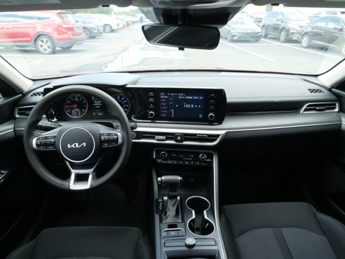 Used 2023 Kia K5 LXS image 18