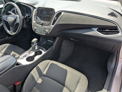 Used 2024 Chevrolet Malibu LT image 20