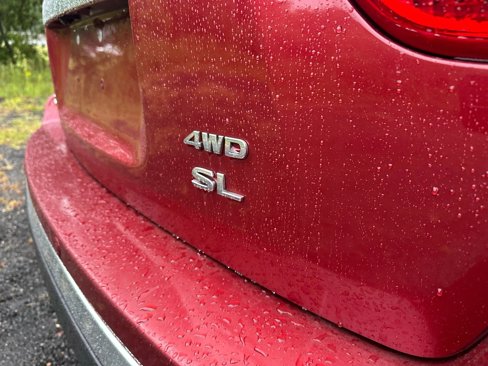 Used 2017 Nissan Pathfinder SL image 9