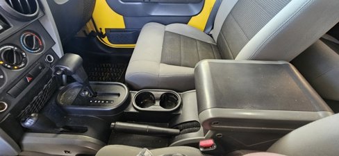 Used 2009 Jeep Wrangler X image 28