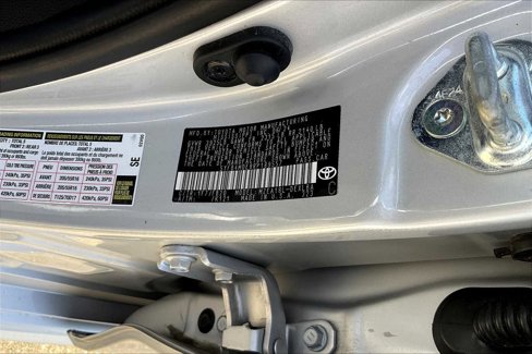 Used 2024 Toyota Corolla LE image 69