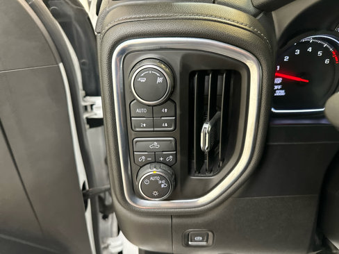 Used 2019 Chevrolet Silverado 1500 LT w/ All-Star Edition image 22