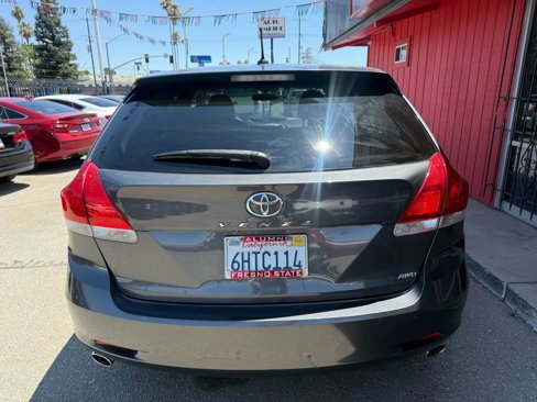 Used 2009 Toyota Venza AWD image 4