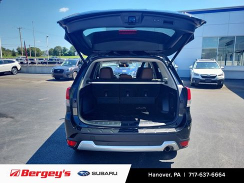Used 2020 Subaru Forester Touring image 12