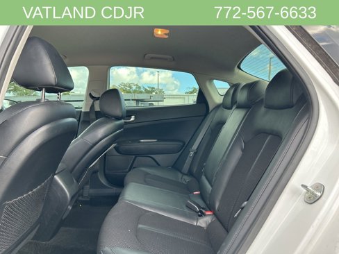 Used 2020 Kia Optima S image 27