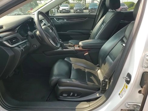 Used 2016 Cadillac XTS Premium image 11