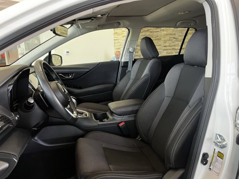 Certified 2025 Subaru Outback Premium image 8