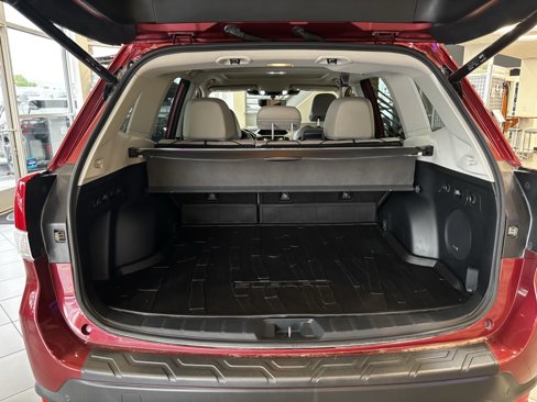Certified 2022 Subaru Forester Limited w/ Popular Package #2 image 13