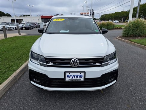 Used 2021 Volkswagen Tiguan SE R-Line image 3
